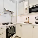 Bookable Vacation Homes - Mayas Geneva