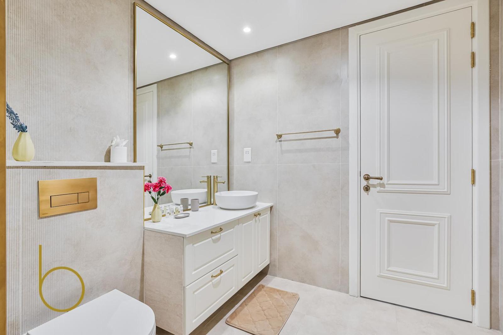 Bookable - Mayas Geneva *